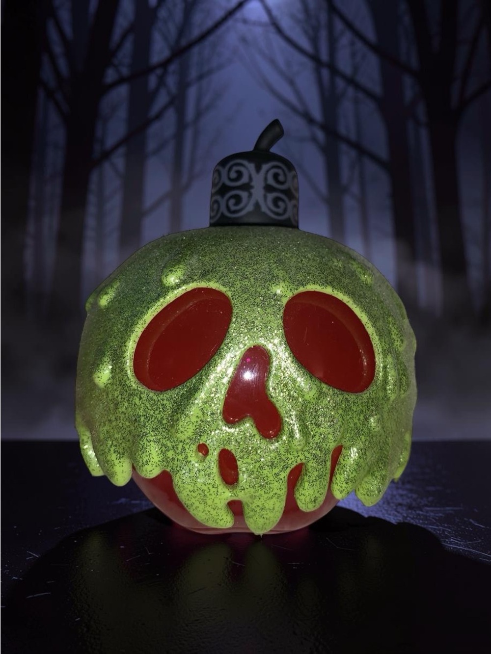 Disney Snow White Poison Apple Discontinued Perfume by Hot Topic 3.4 fl Oz